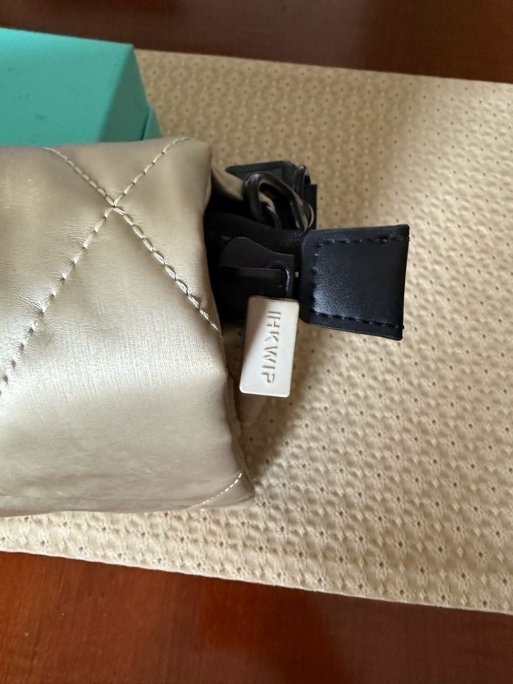 IHKWIP x Shawn Killinger knotted shoulder bag  Champagne - Picture 4 of 9